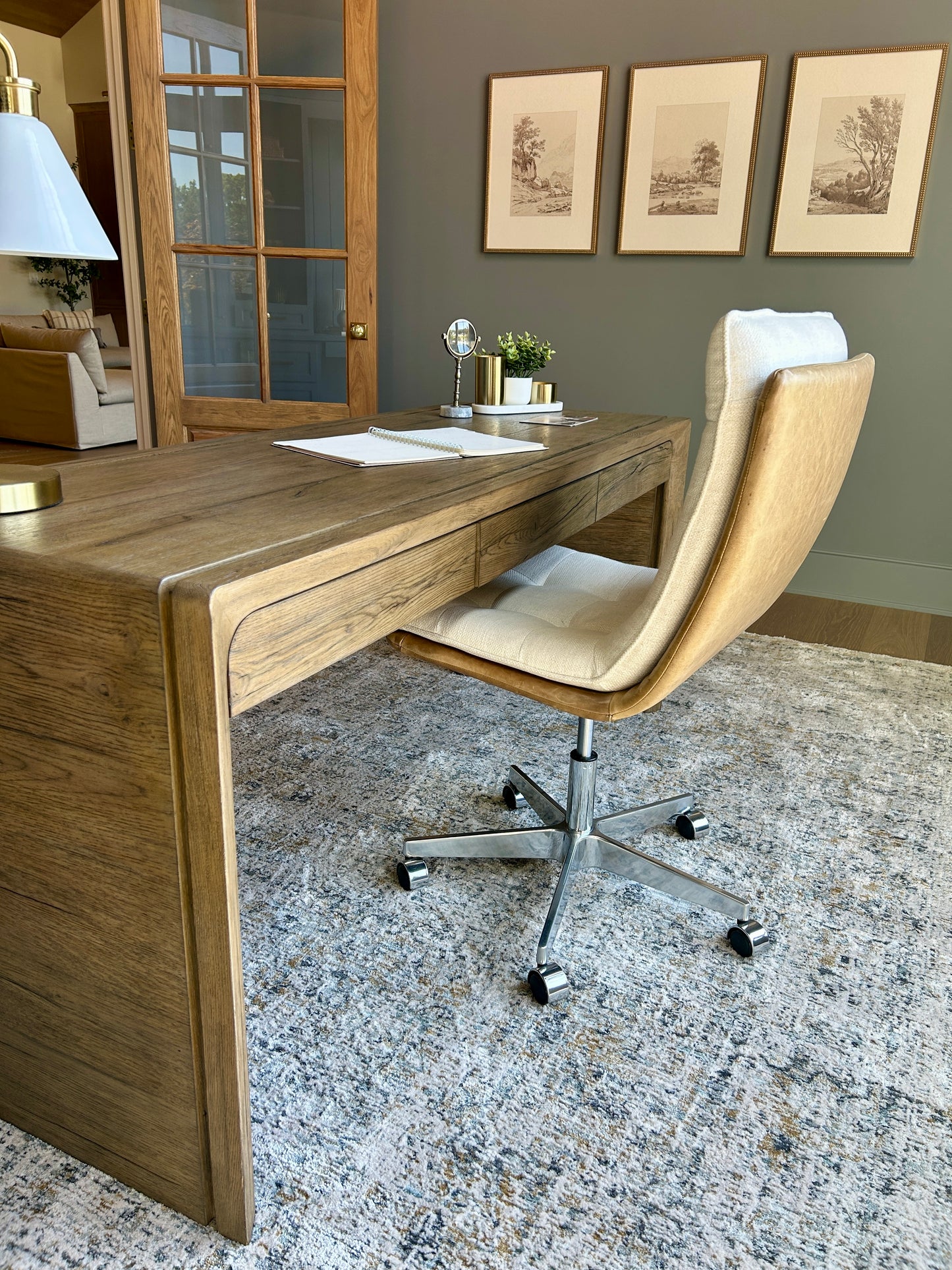 Quinn Desk Chair